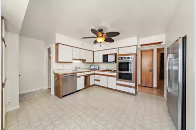 735 Westgate Drive, Aurora, IL 60506 - Photo 6