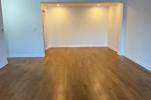 300 Thames Pkwy, Park Ridge, IL 60068 - Photo 4