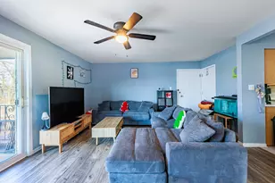 11036 S Kilpatrick Ave, Oak Lawn, IL 60453 - Photo 6