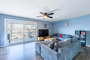 11036 S Kilpatrick Ave, Oak Lawn, IL 60453 - Photo 4