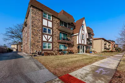 11036 S Kilpatrick Avenue #3SW, Oak Lawn, IL 60453 - Photo 2