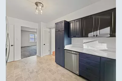 1734 W Stephenson Street, Freeport, IL 61032 - Photo 10