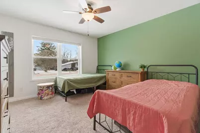 214 Garnett Avenue, Winthrop Harbor, IL 60096 - Photo 16