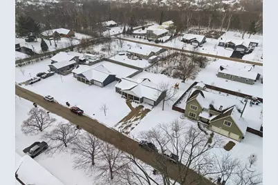 214 Garnett Avenue, Winthrop Harbor, IL 60096 - Photo 32