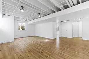 214 Garnett Ave, Winthrop Harbor, IL 60096 - Photo 24