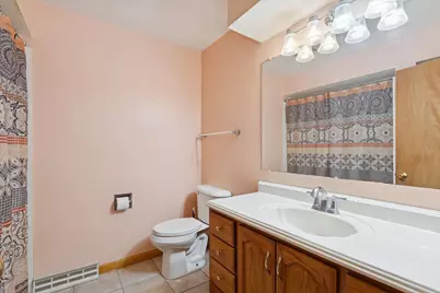 5732 Colleen Avenue, Rockford, IL 61109 - Photo 18