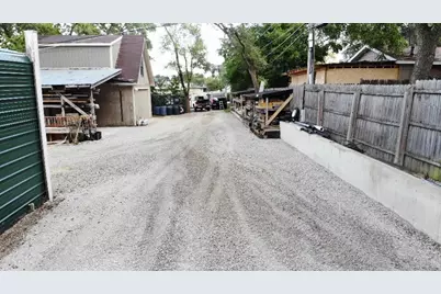 33149 N US Highway 45 Highway, Grayslake, IL 60030 - Photo 6