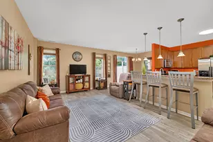 1047 Heron Cir, Joliet, IL 60431 - Photo 4