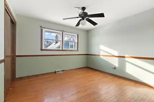 9745 S 81st Ave, Palos Hills, IL 60465 - Photo 12