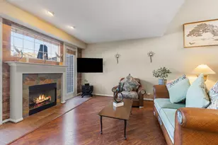 135 River Mist Dr, Oswego, IL 60543 - Photo 6