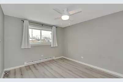 7302 Blackstone Avenue #7, Justice, IL 60458 - Photo 14
