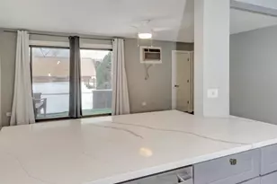 7302 Blackstone Ave, Justice, IL 60458 - Photo 12