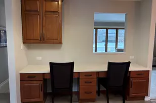 8320 Heather Ln, Tinley Park, IL 60477 - Photo 18