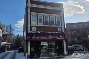 7547 N Rogers Ave, Chicago, IL 60626 - Photo 1