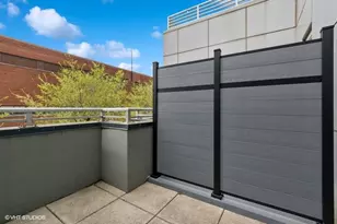 1917 S Calumet Ave, Chicago, IL 60616 - Photo 16