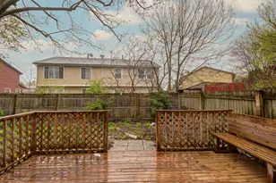 304 Walnut Cir, Bolingbrook, IL 60440 - Photo 22