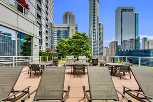 240 E Illinois St, Chicago, IL 60611 - Photo 26