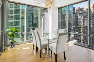 240 E Illinois St, Chicago, IL 60611 - Photo 8