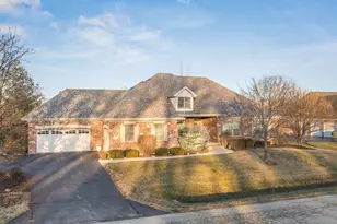 5565 River Run Pkwy, Belvidere, IL 61008 - Photo 2