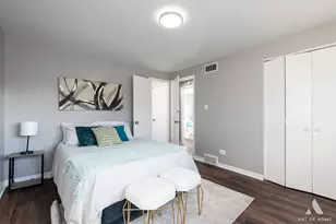 14024 S Saginaw Ave, Burnham, IL 60633 - Photo 8