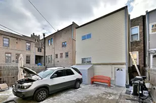 3754 W Belden Ave, Chicago, IL 60647 - Photo 38