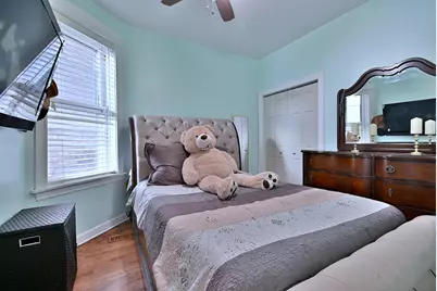 3754 W Belden Avenue, Chicago, IL 60647 - Photo 4