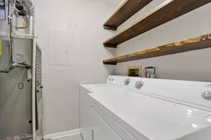 97 Midhurst Ct, Naperville, IL 60565 - Photo 18