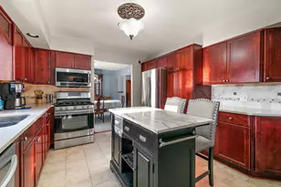 901 Valencia Dr, Shorewood, IL 60404 - Photo 12