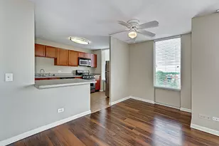 [Address not provided], Lombard, IL 60148 - Photo 6