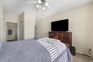 102 Essex Ln, Savoy, IL 61874 - Photo 12