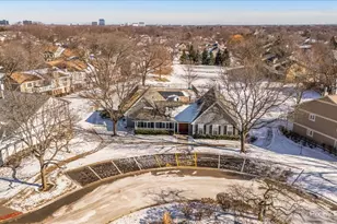 25 Illinois Ave, Schaumburg, IL 60193 - Photo 46