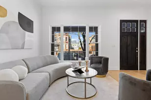 2433 W Cuyler Ave, Chicago, IL 60618 - Photo 2