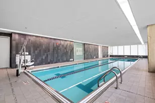 550 N St Clair St, Chicago, IL 60611 - Photo 24