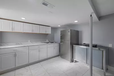 4211 W Gladys Avenue, Chicago, IL 60624 - Photo 38