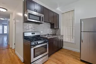 4211 W Gladys Ave, Chicago, IL 60624 - Photo 12