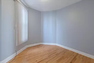 4211 W Gladys Ave, Chicago, IL 60624 - Photo 24