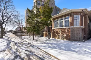 8152 S Wood St, Chicago, IL 60620 - Photo 1
