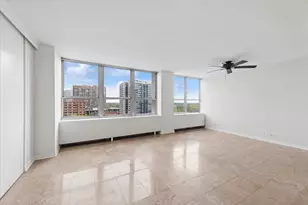 655 W Irving Park Rd, Chicago, IL 60613 - Photo 6