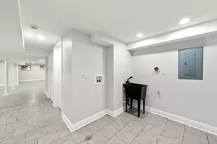 8111 S Throop St, Chicago, IL 60620 - Photo 24