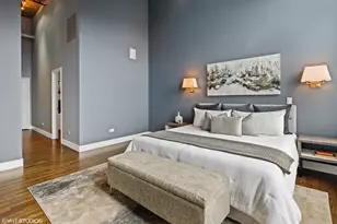 758 N Larrabee St, Chicago, IL 60654 - Photo 12