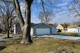 205 6th Ave, Mendota, IL 61342 - Photo 28