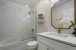 1636 W Melrose St, Chicago, IL 60657 - Photo 12
