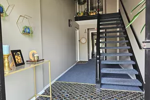 9870 Cordoba Ct, Orland Park, IL 60462 - Photo 2