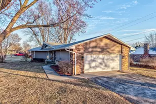 1 Old Orchard Ln, Streator, IL 61364 - Photo 22