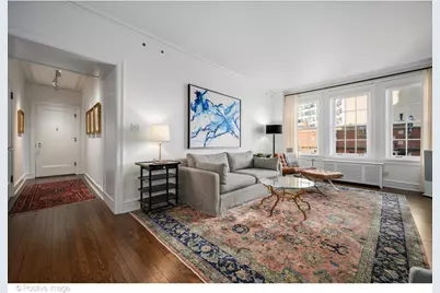 [Address not provided], Chicago, IL 60611 - Photo 4