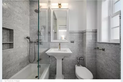 [Address not provided], Chicago, IL 60611 - Photo 24