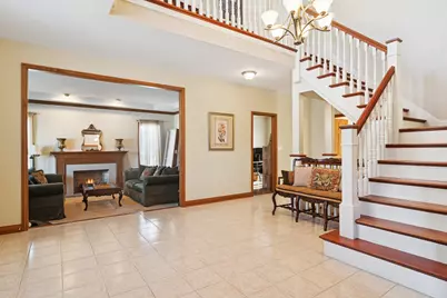 22 Wedgewood Drive, Hawthorn Woods, IL 60047 - Photo 4