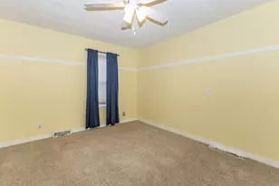 227 E 2nd St, Mineral, IL 61344 - Photo 18