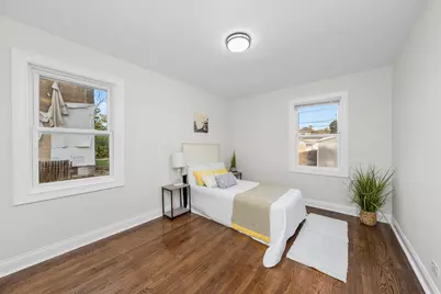 11925 S Lafayette Avenue, Chicago, IL 60628 - Photo 12