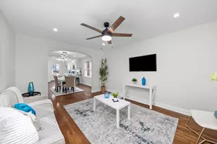 11925 S Lafayette Ave, Chicago, IL 60628 - Photo 4